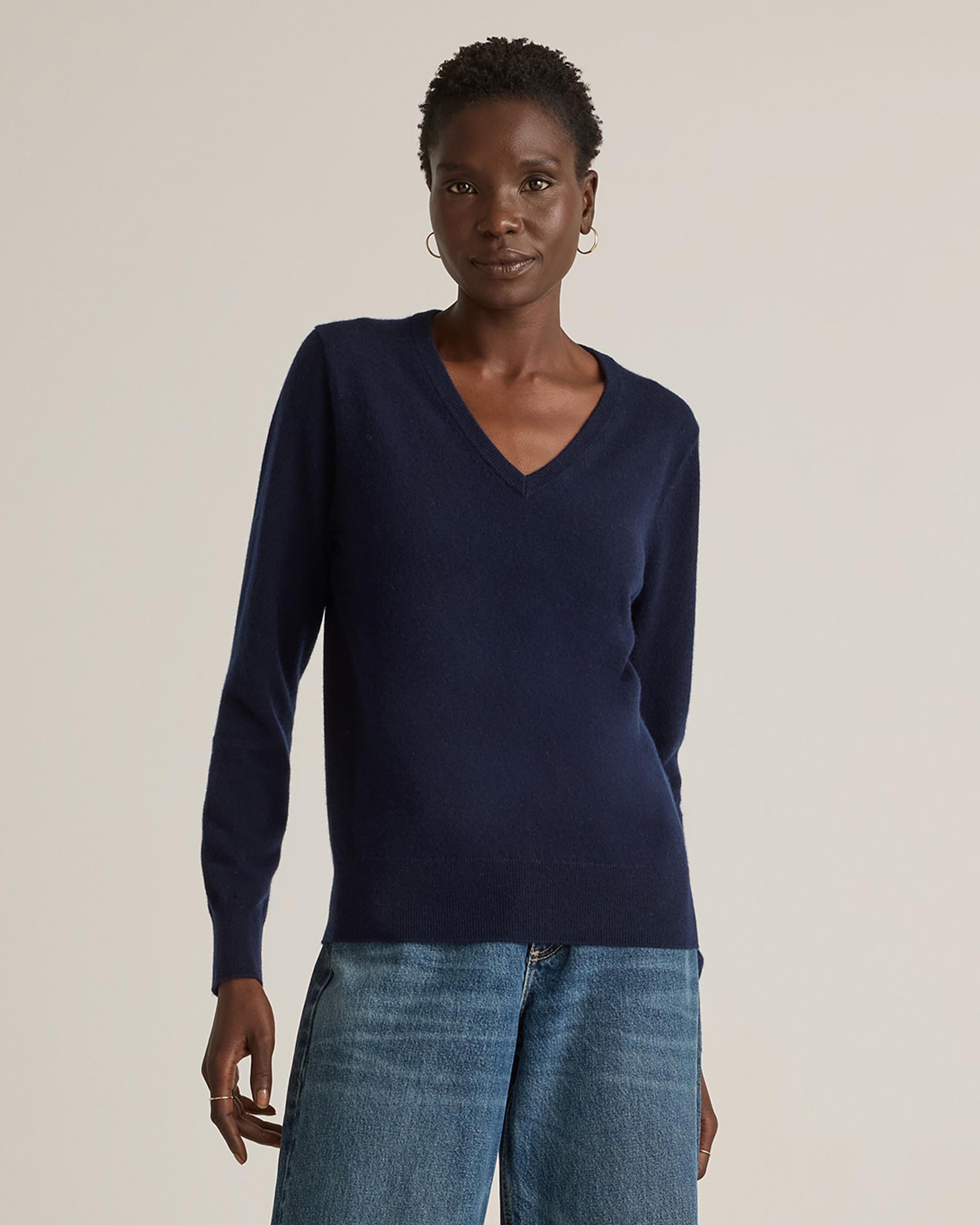 The $50 Cashmere V-Neck Sweater | Quince Product Image