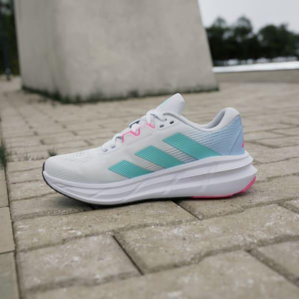 Questar 3 Running Shoes Product Image