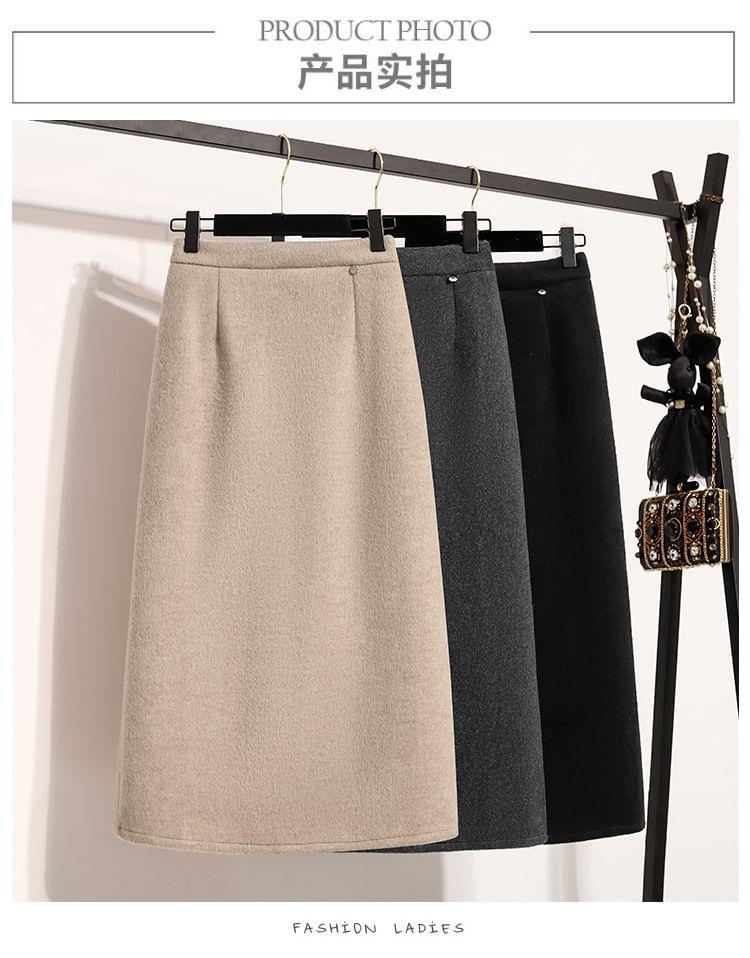 High Rise Plain Midi A-Line Skirt Product Image