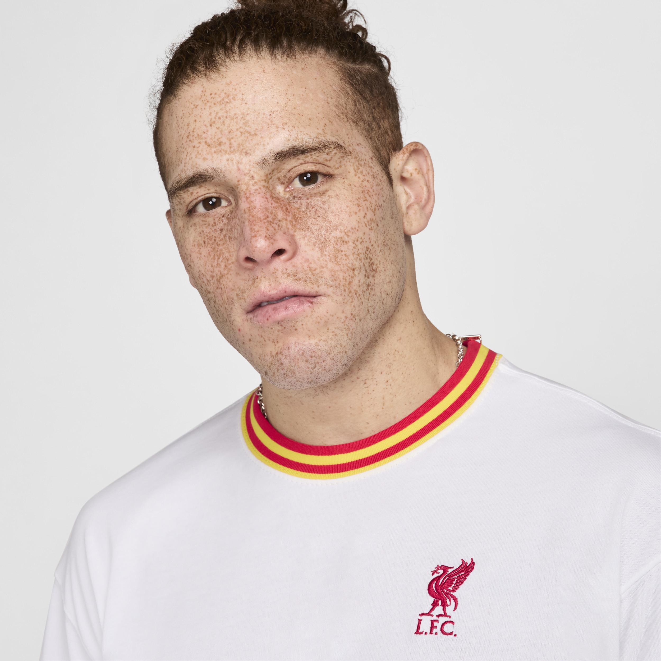 Liverpool FC Premium Essential Men's Nike Soccer T-Shirt Product Image