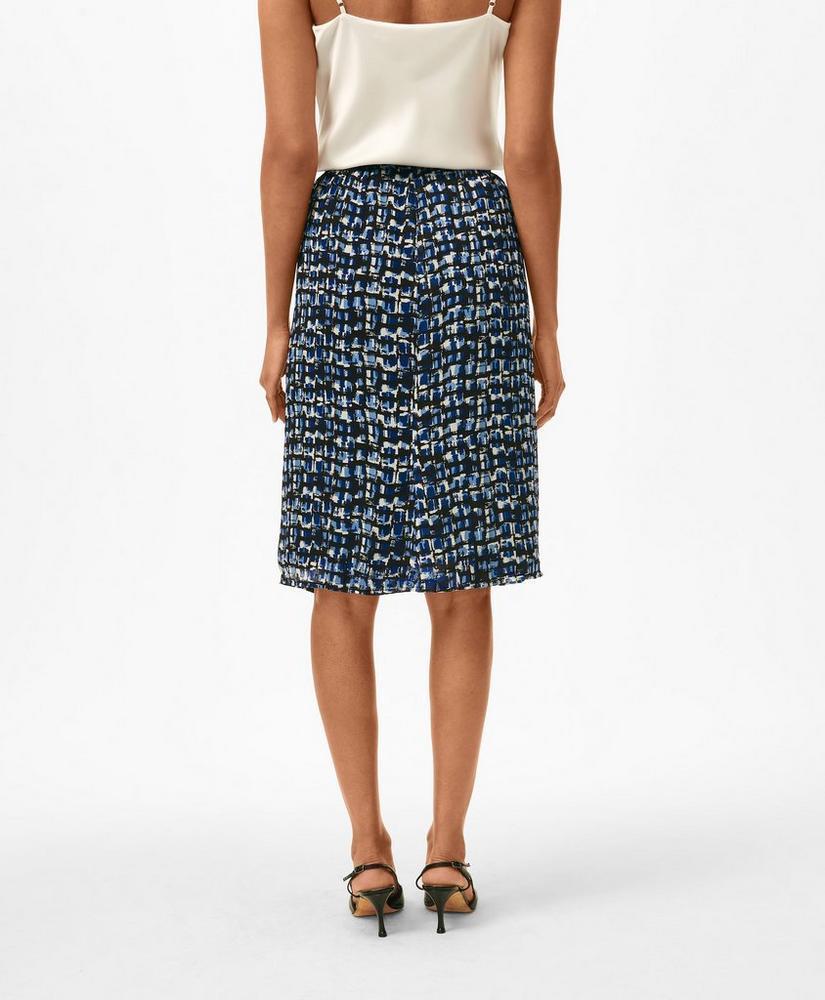 Signature Abstract Skirt in Pleated Chiffon Product Image