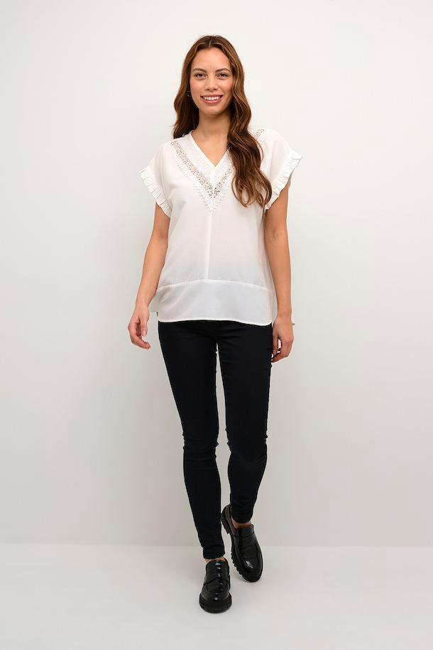 CUtiffany Blouse Product Image