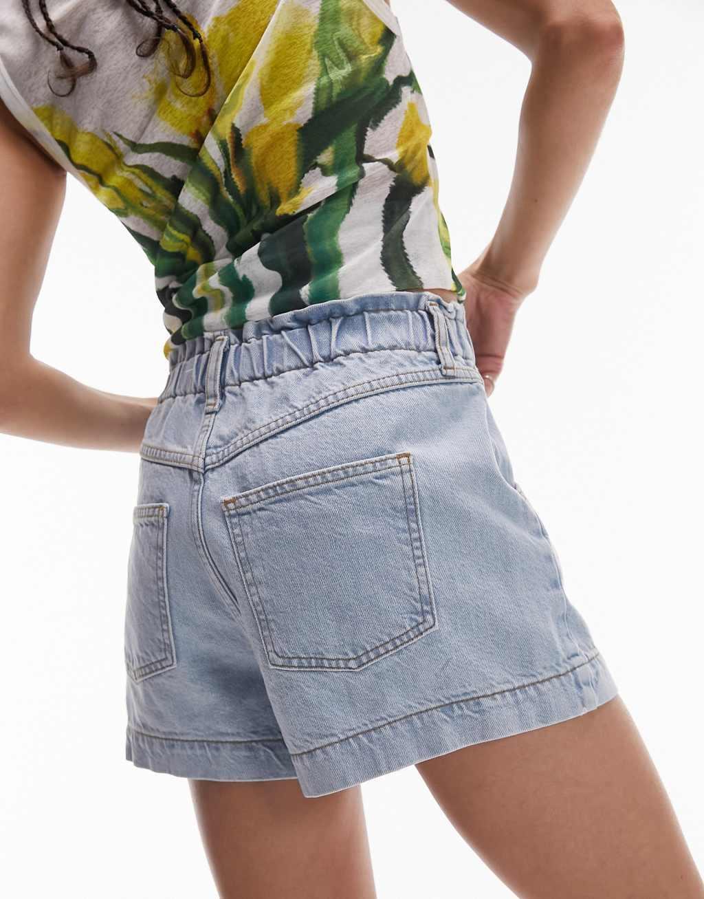 Topshop denim elastic waist short in bleach Product Image