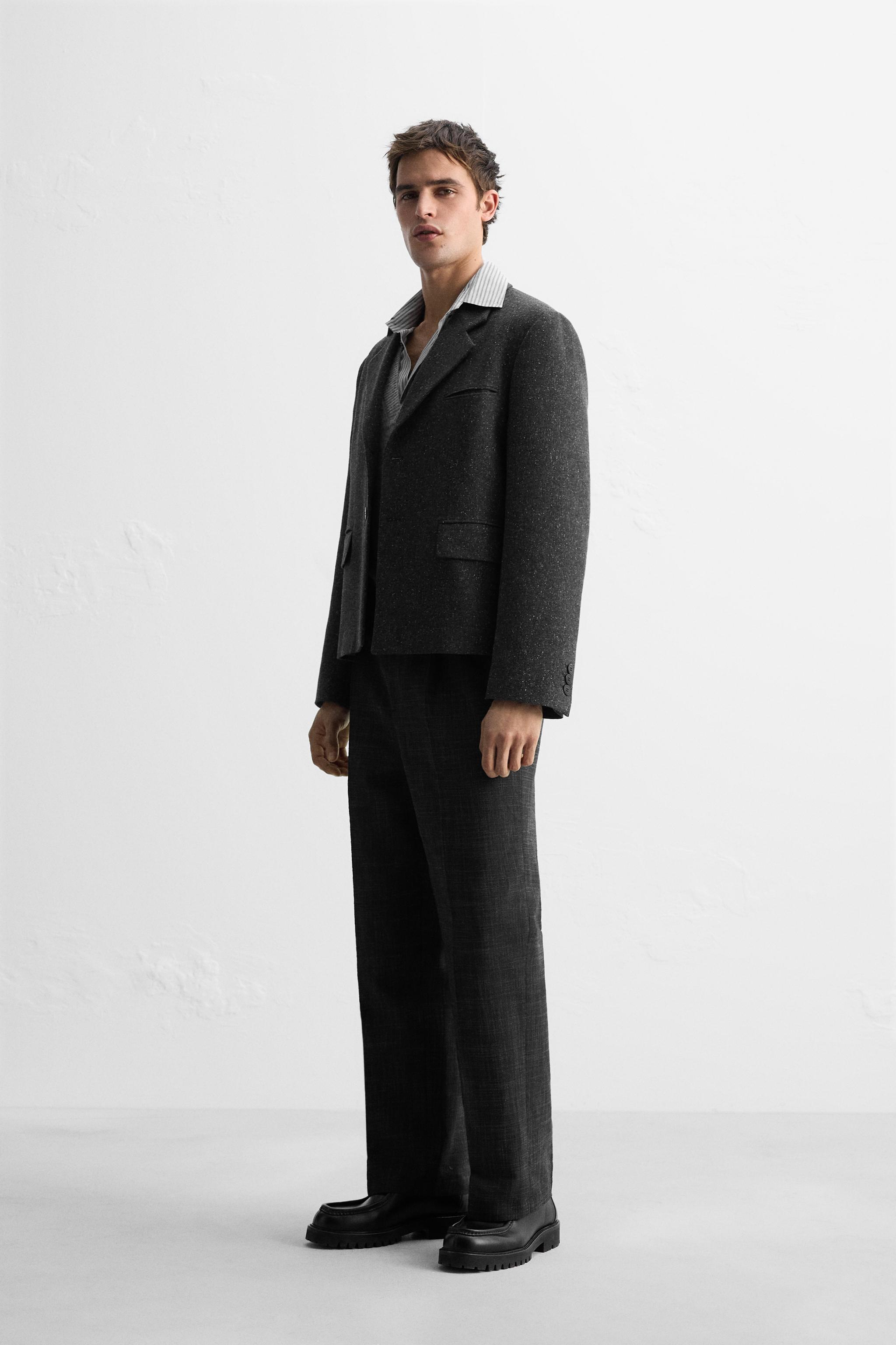 BOUTONNÉ TEXTURED SUIT JACKET Product Image