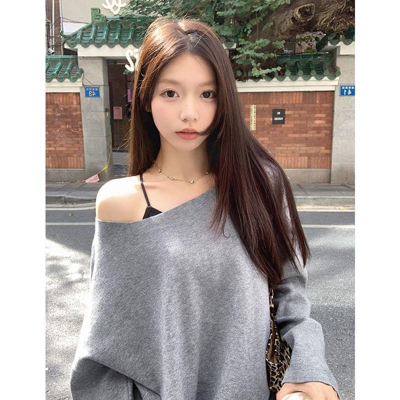 Long Sleeve One Shoulder Plain Knit Top Product Image