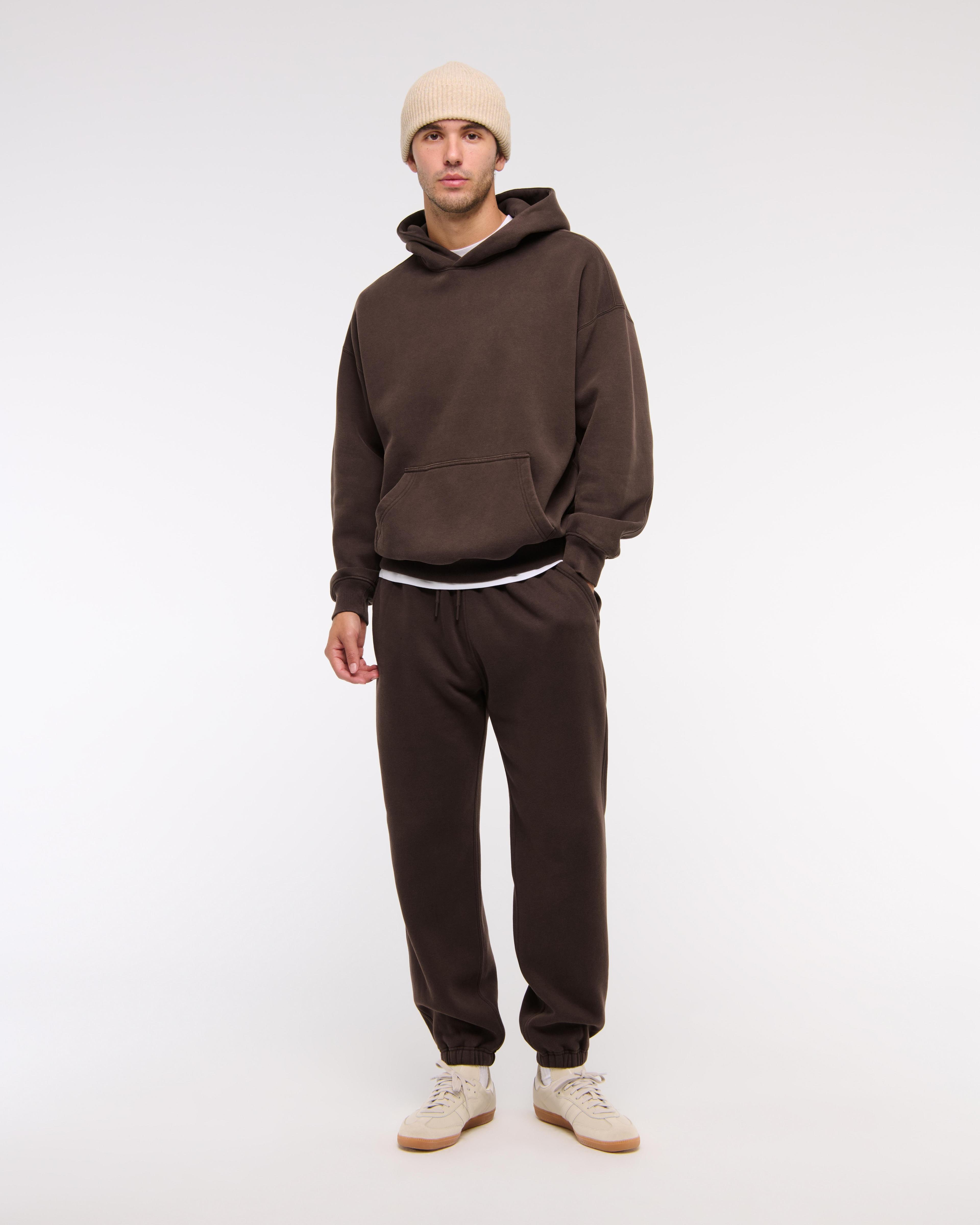 Essential Sweatpant Product Image