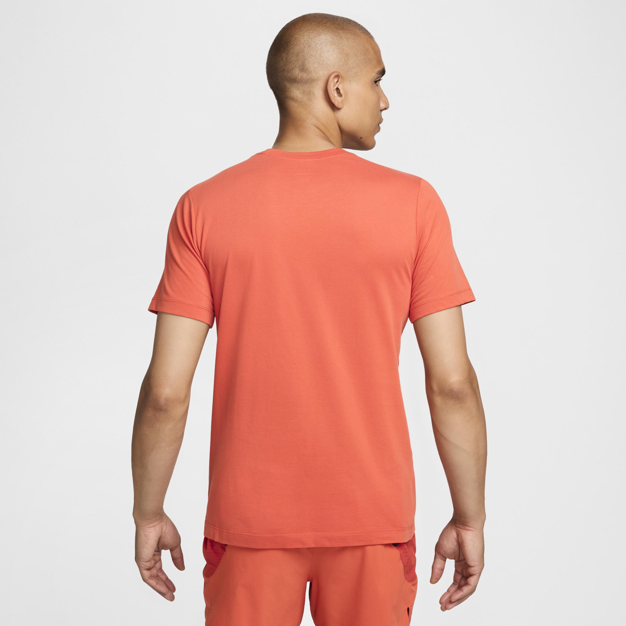 Nike Men's Dri-FIT Trail Running T-Shirt Product Image