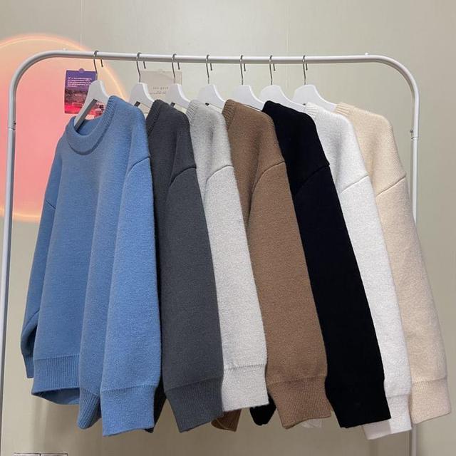 Crewneck Fleece Lined Plain Sweater Product Image