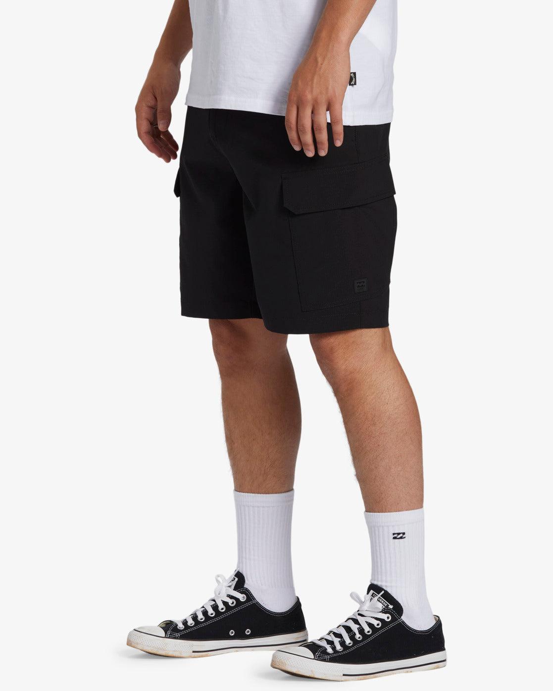 Surftrek Transport 19" Cargo Shorts - Black Male Product Image