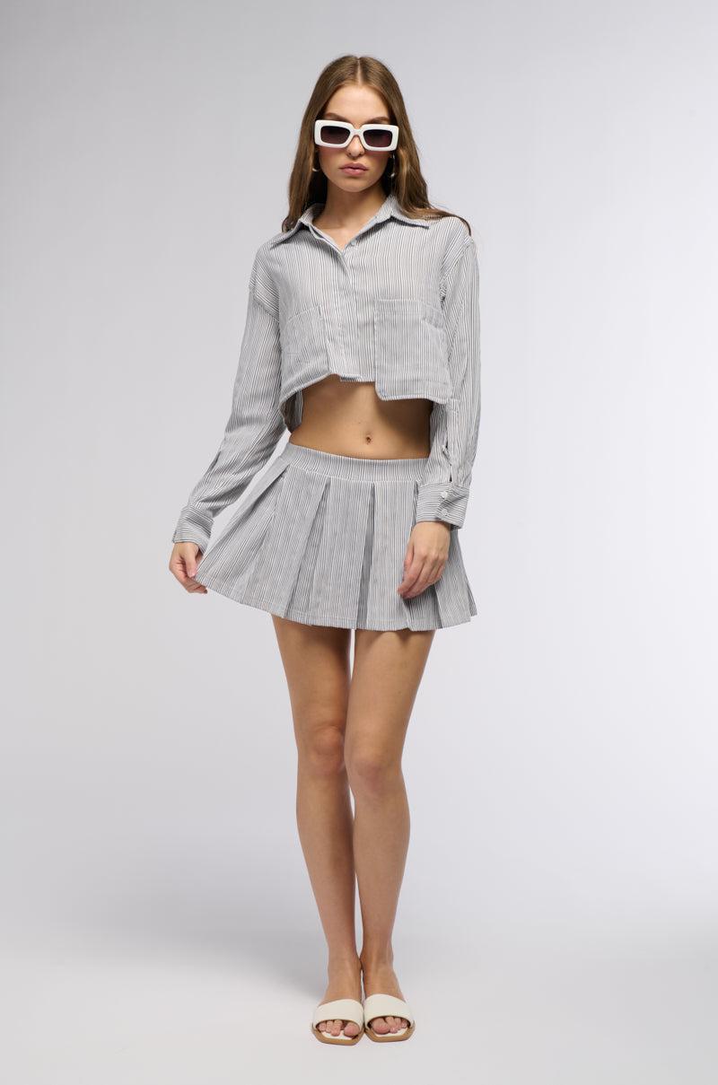 LEAVE IT BETTER PLEATED MINI SKIRT Product Image