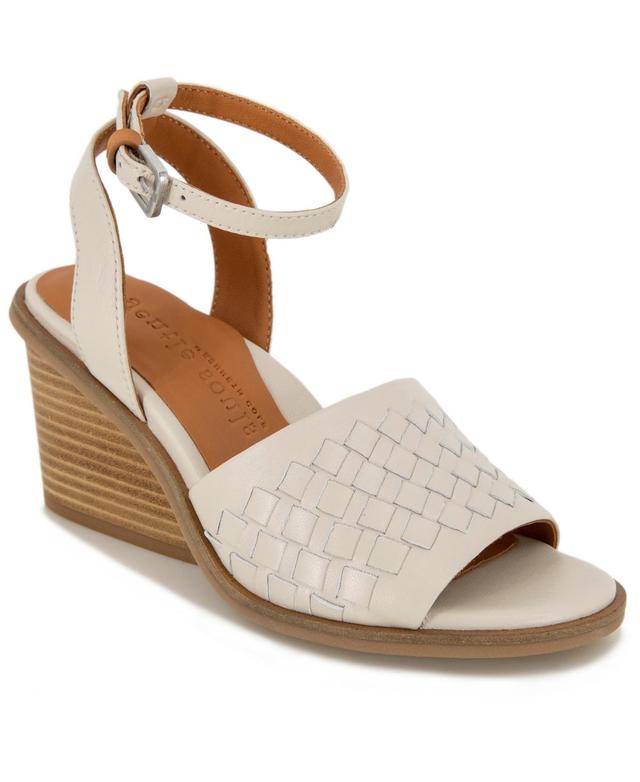 Gentle Souls by Kenneth Cole Womens Nadia Ankle Strap Wedge Sandals Product Image