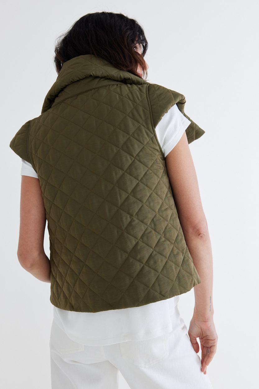 Summit Quilted Vest Product Image