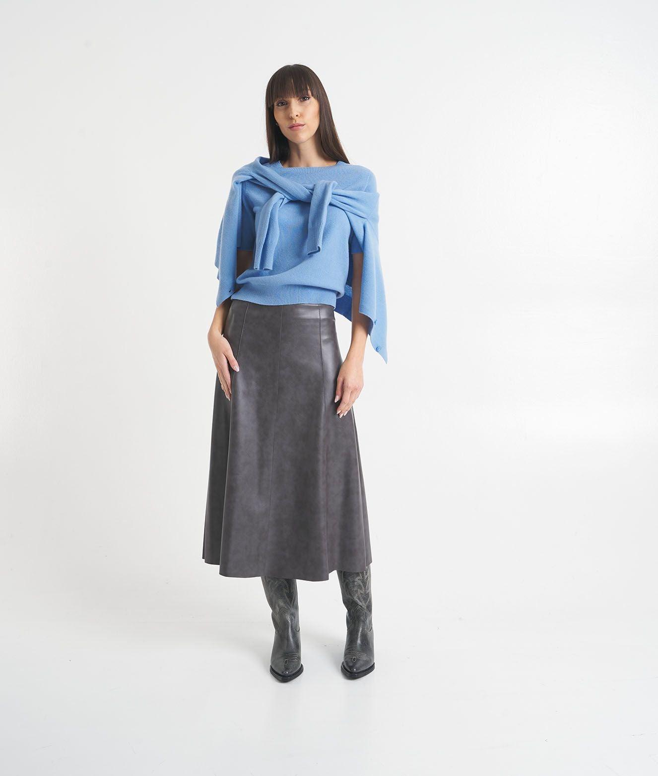 Set: Cardigan and t-shirt in wool Product Image