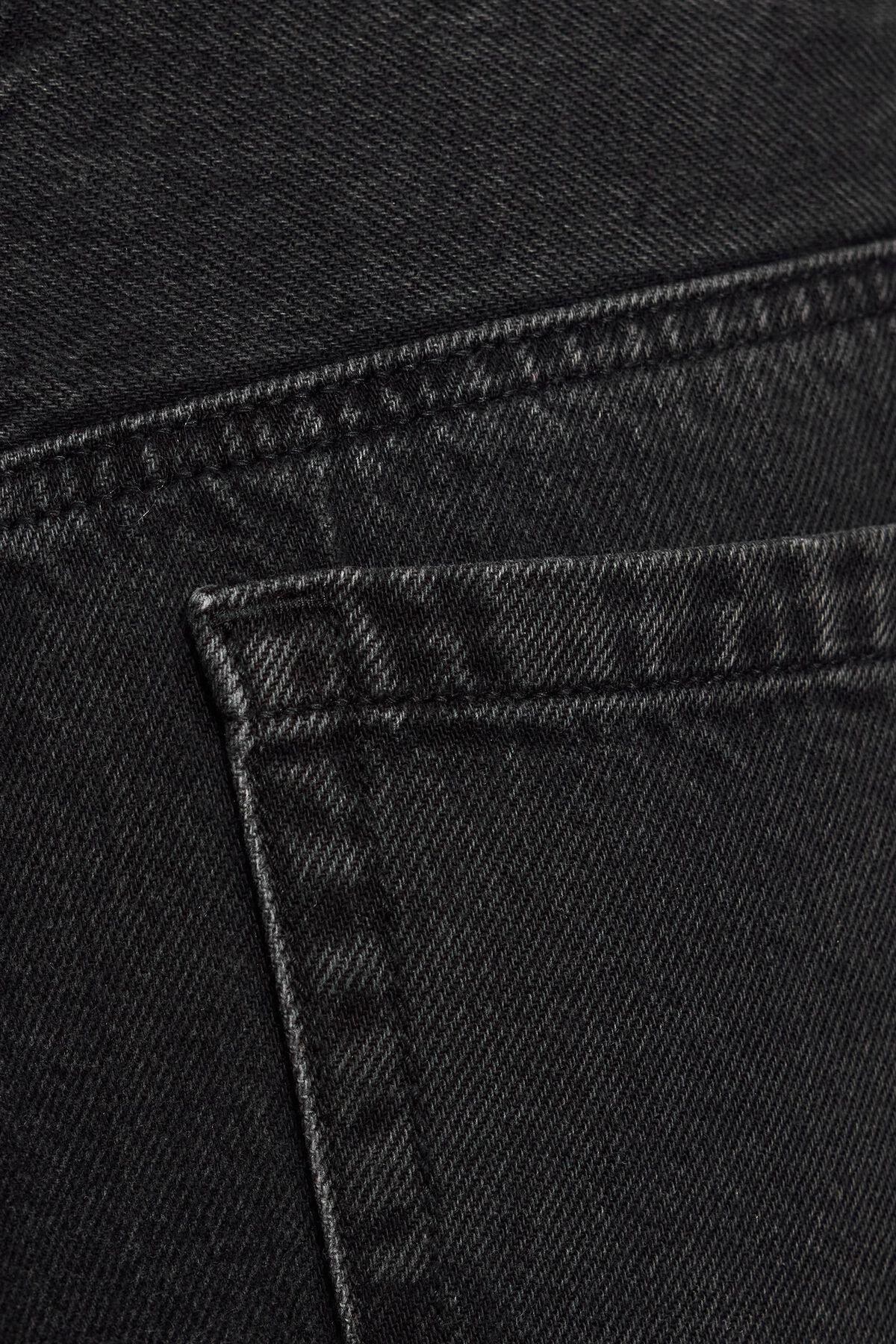 Low Rise Baggy Jeans Product Image