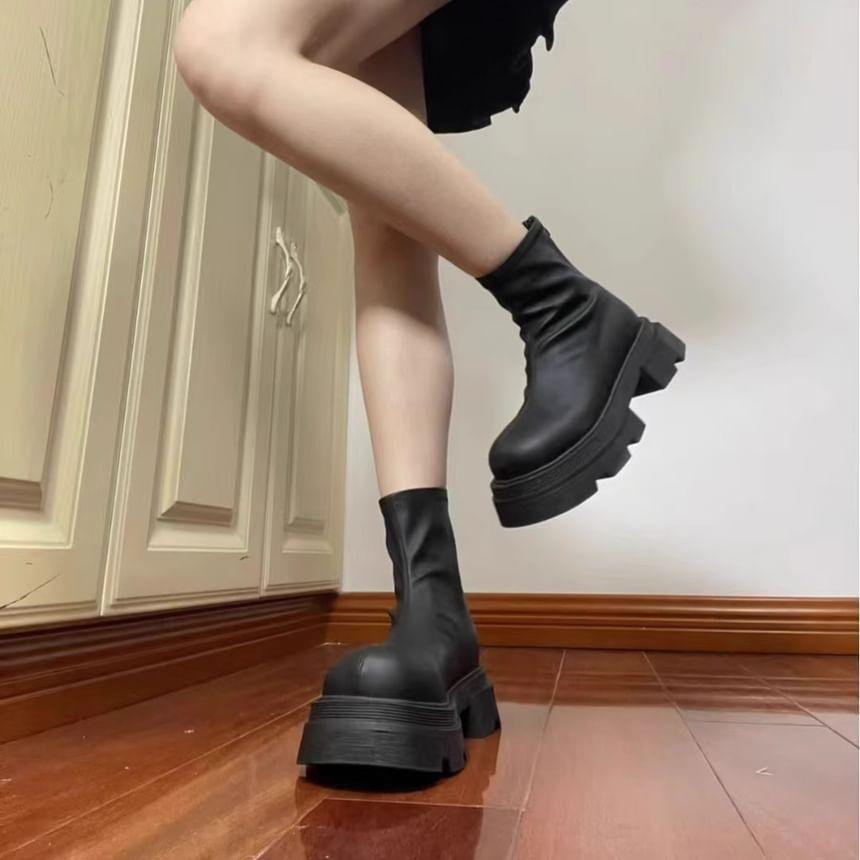 Platform Chunky Heel Short Boots Product Image