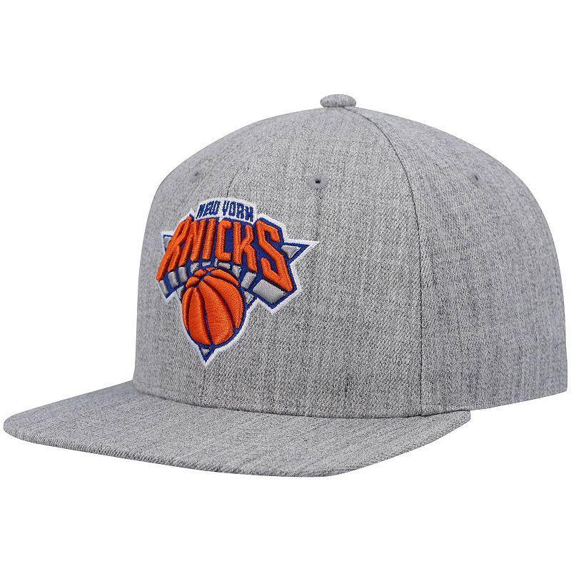 Mens Mitchell & Ness Heathered Gray New York Knicks 2.0 Snapback Hat Product Image