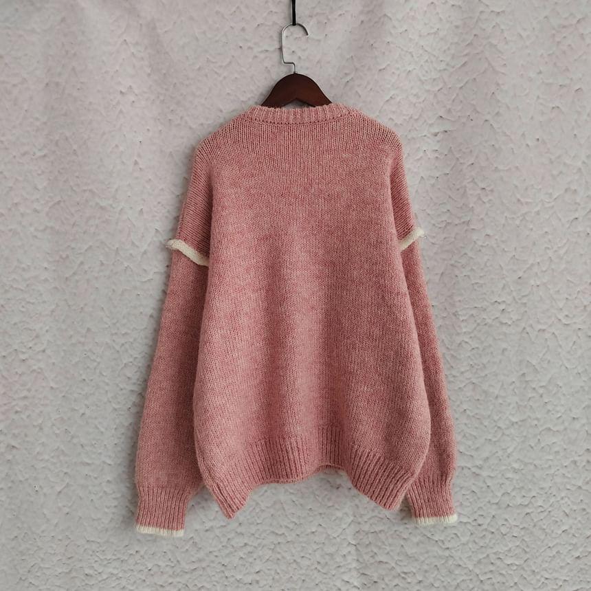 Round Neck Plain Contrast Trim Sweater Product Image