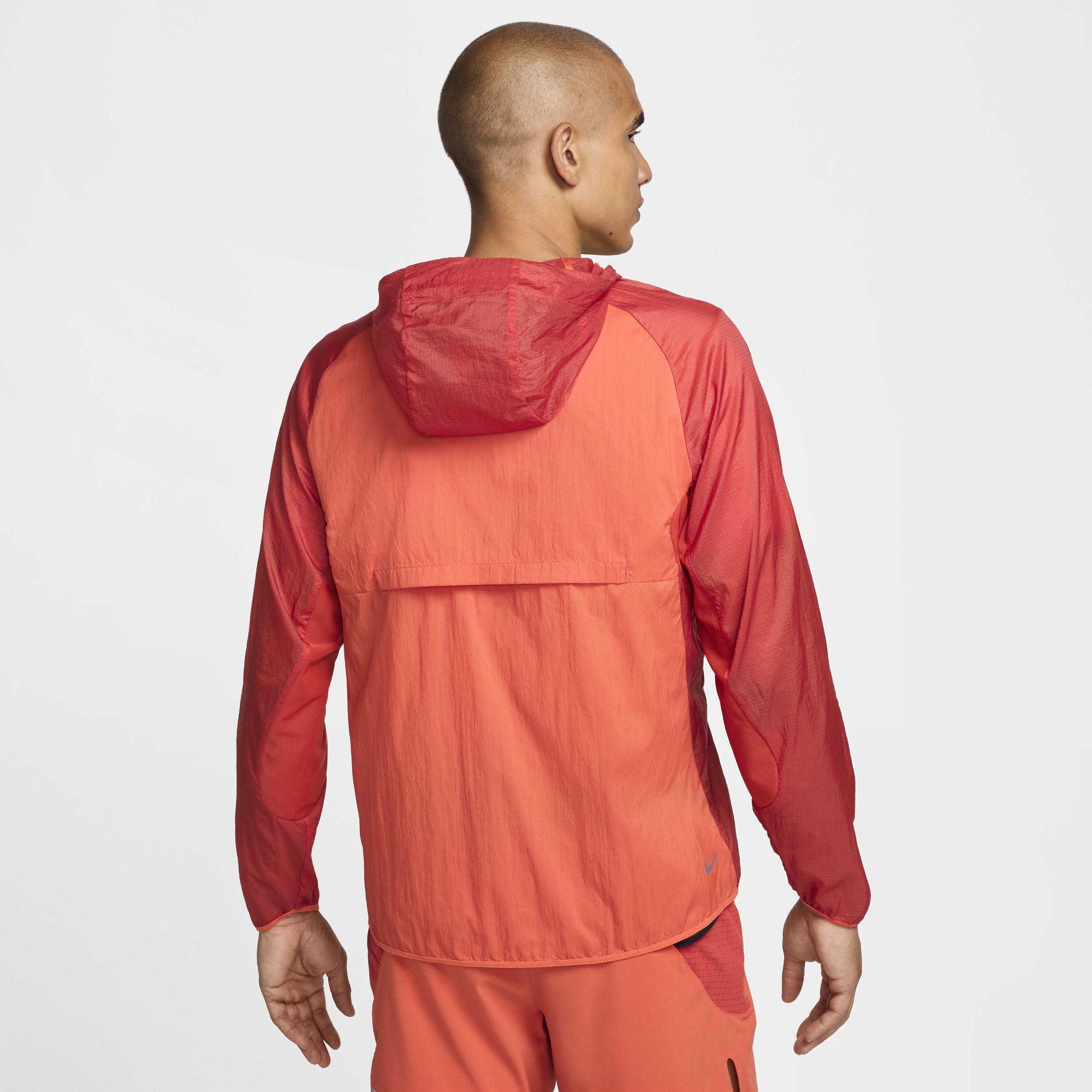 Nike Men's Trail Aireez Running Jacket Product Image