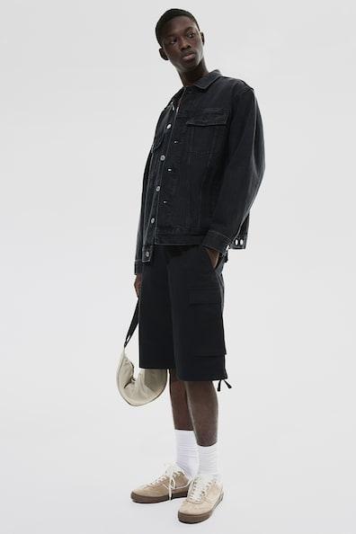 Loose Fit Twill Cargo Shorts Product Image