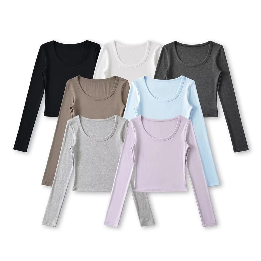 Long Sleeve Scoop Neck Plain Cropped T-Shirt Product Image