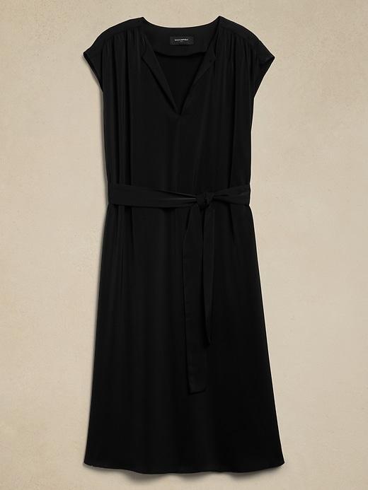 Silky Crepe Midi Dress Product Image