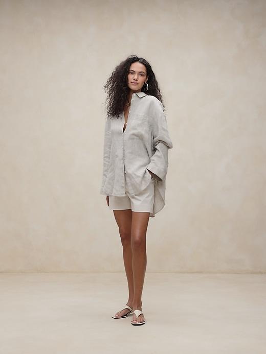 The Oversized Shirt Product Image