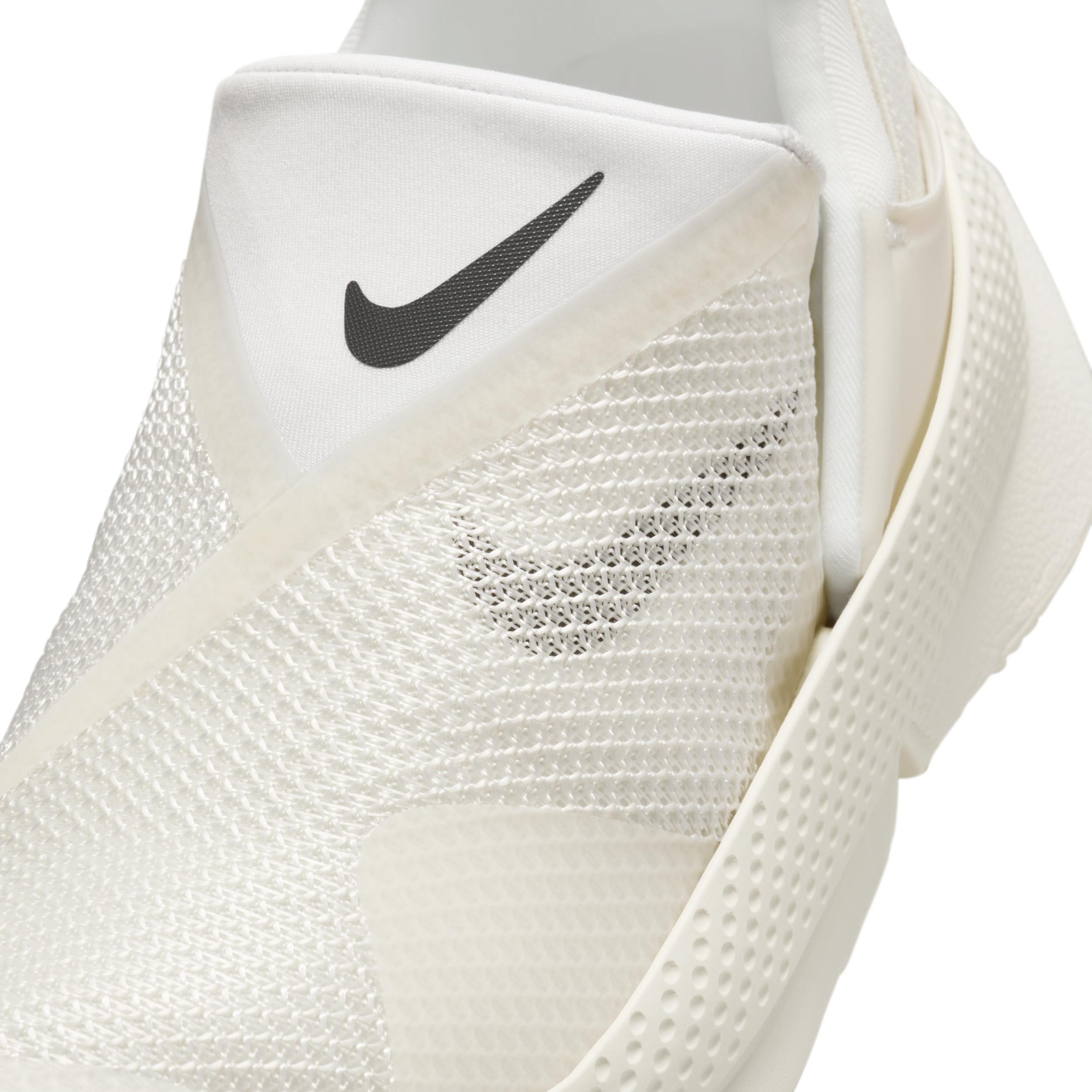 Nike Women's Go FlyEase Easy On/Off Shoes Product Image