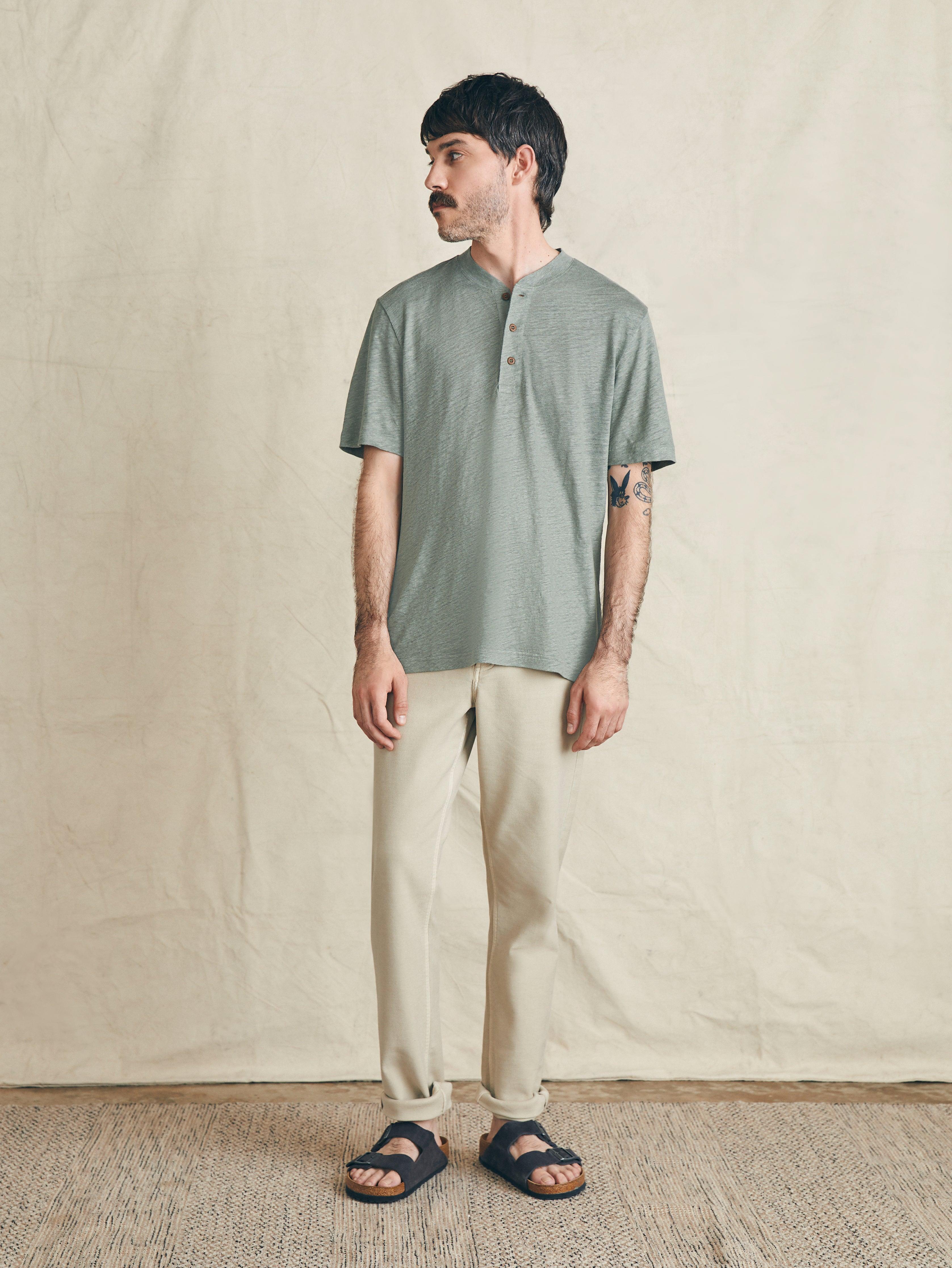 Short-Sleeve Linen Henley - Desert Olive Male Product Image