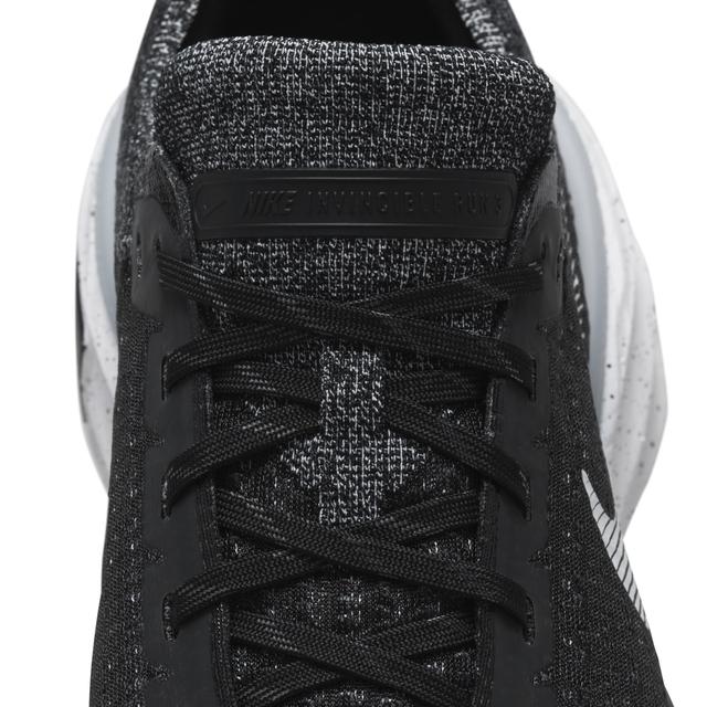 Nike Men's Invincible 3 Road Running Shoes Product Image