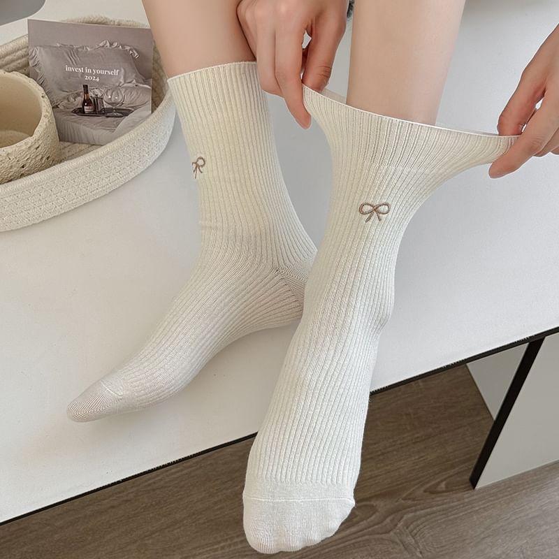 Bow Embroidered Socks / Set Product Image