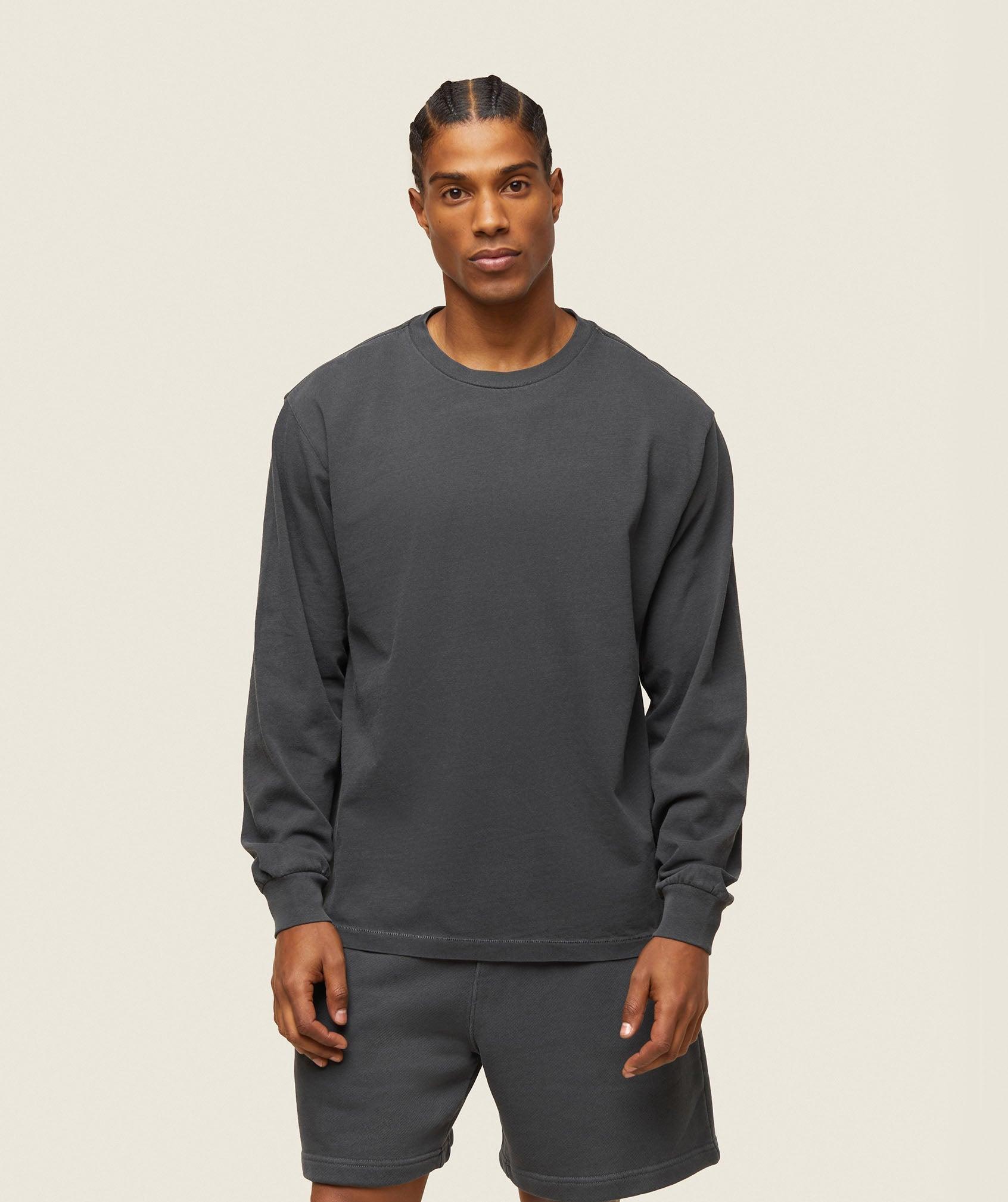 everywear Relaxed Long Sleeve Tee Product Image