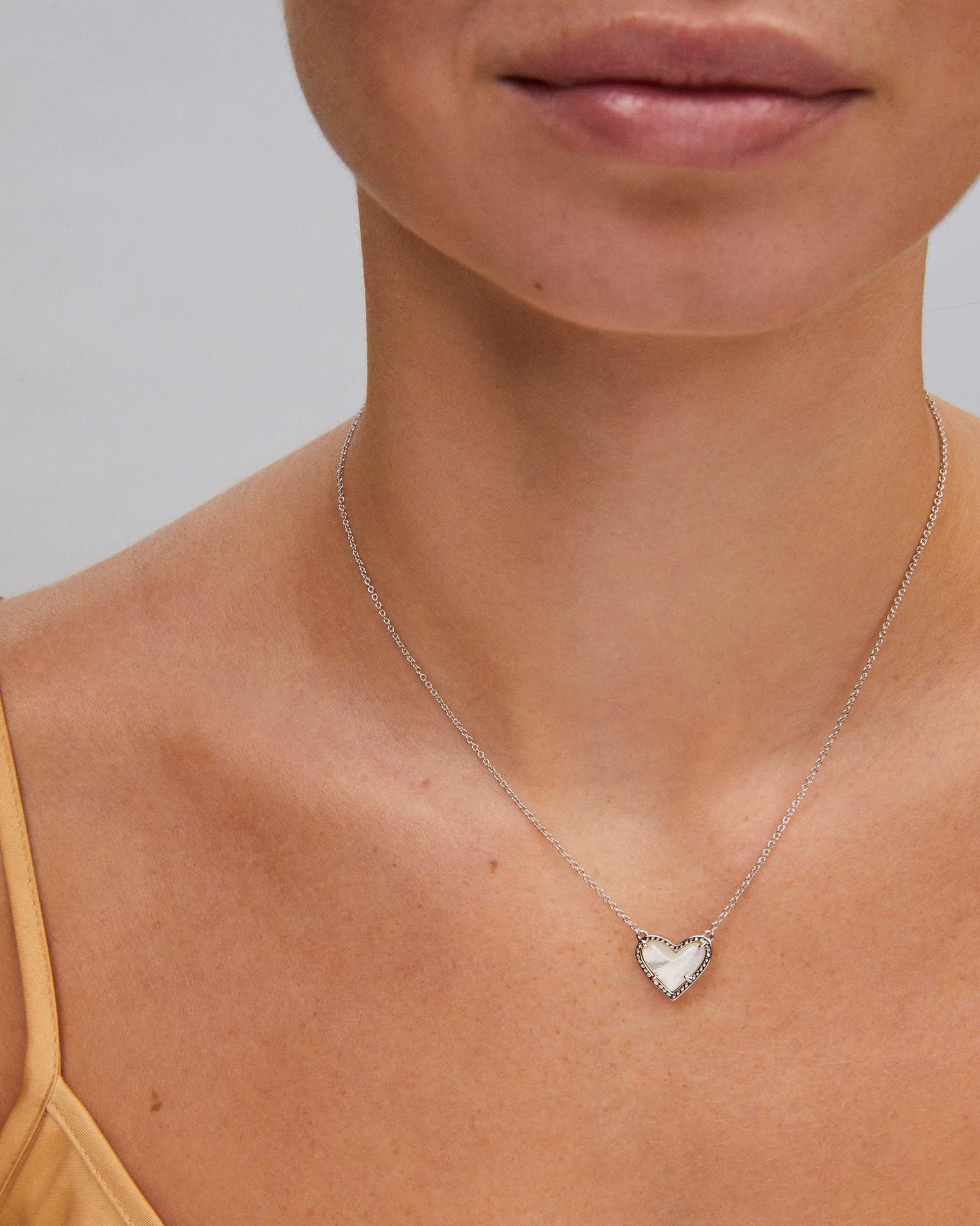 Ari Heart Silver Pendant Necklace in Ivory Mother-of-Pearl Product Image