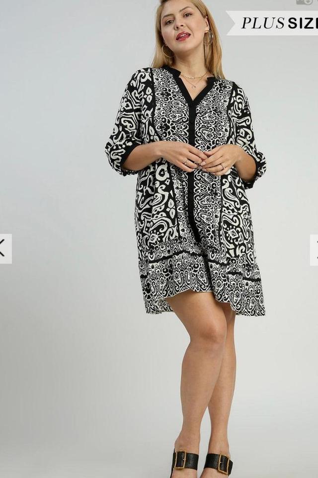 Dress, Black White Print Product Image