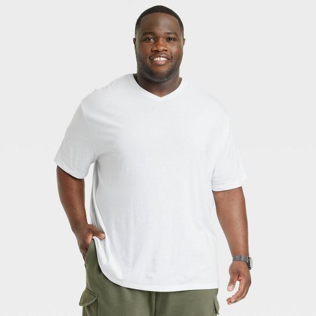 Mens Big & Tall Every Wear Short Sleeve V-Neck T-Shirt - Goodfellow & Co White 3XL Product Image