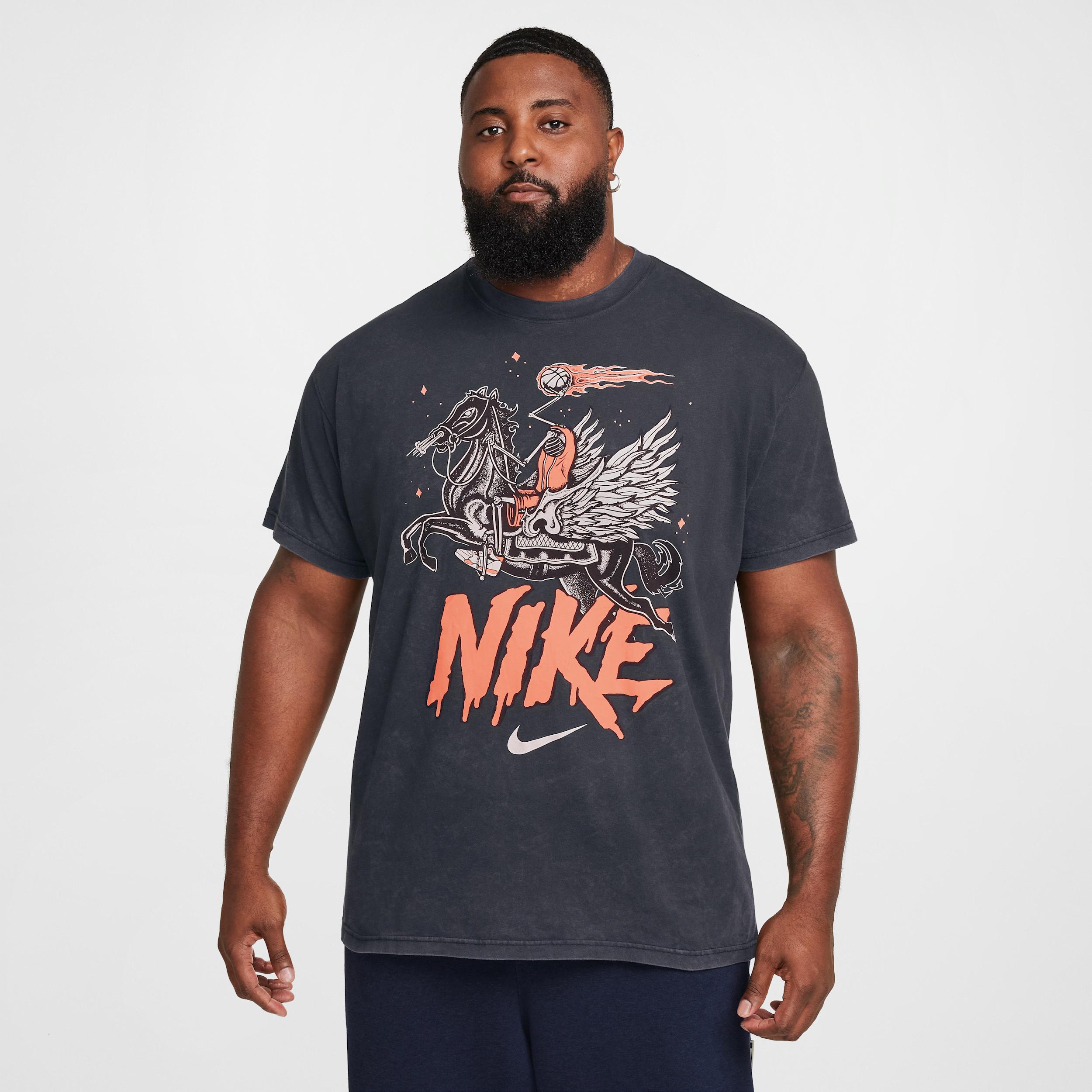 Nike Men's Max90 Basketball T-Shirt Product Image