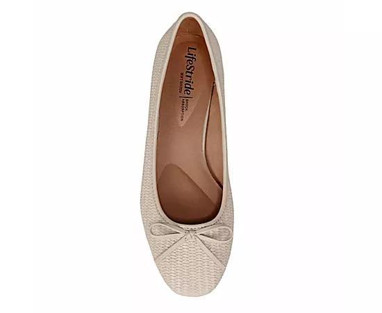 Lifestride Womens Cheers Flat Product Image