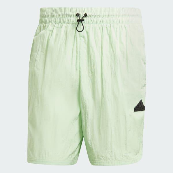 City Escape Shorts Product Image