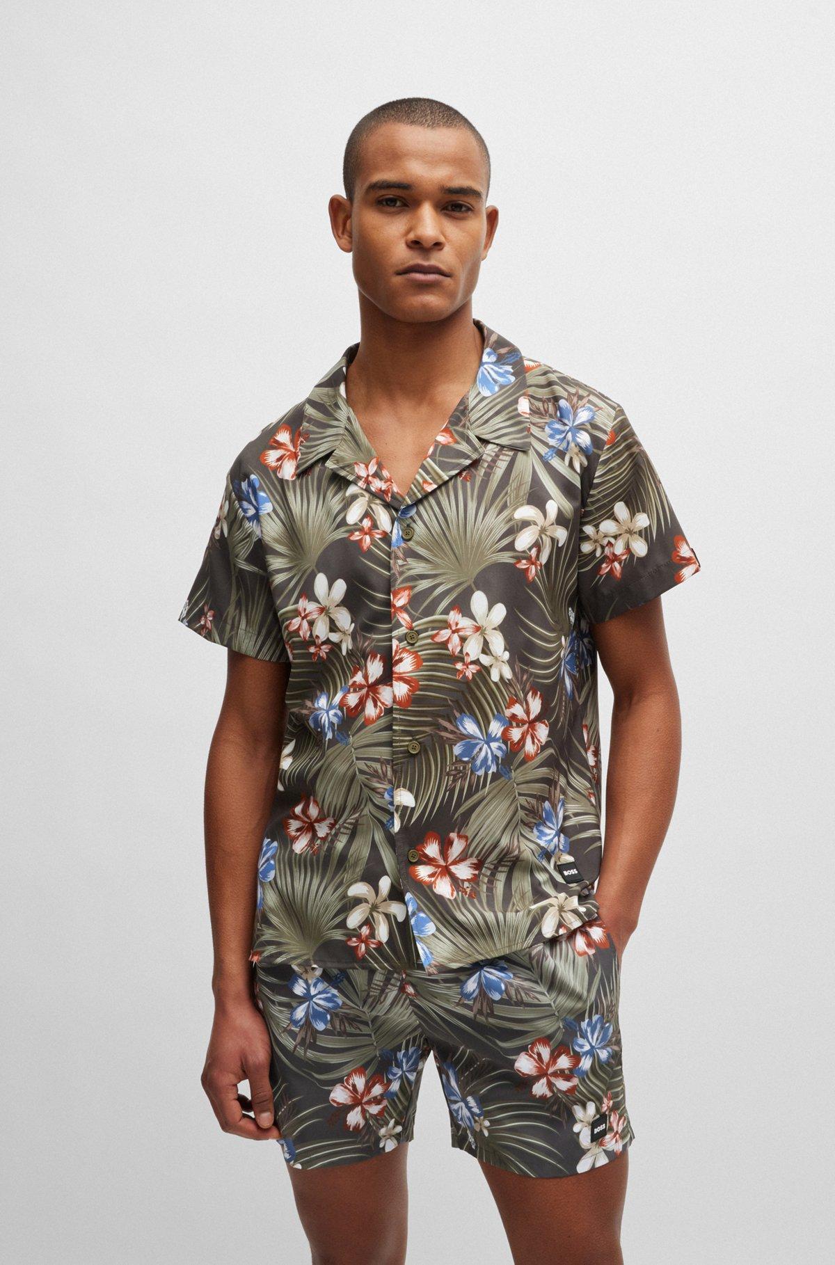 Regular-fit shirt with seasonal print Product Image