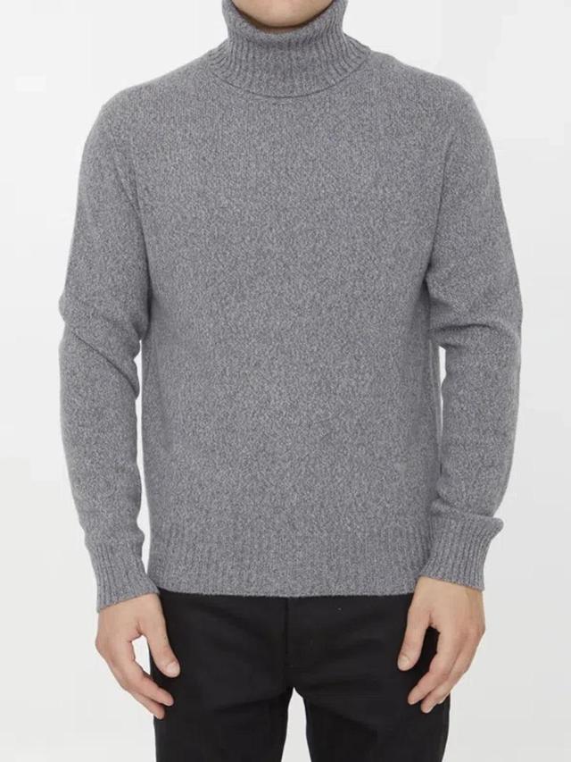 AMI ALEXANDRE MATTIUSSI Grey Cashmere Turtleneck Product Image