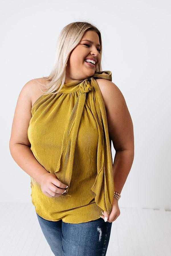 Dream State Pleated Top In Lime Punch Curves Product Image