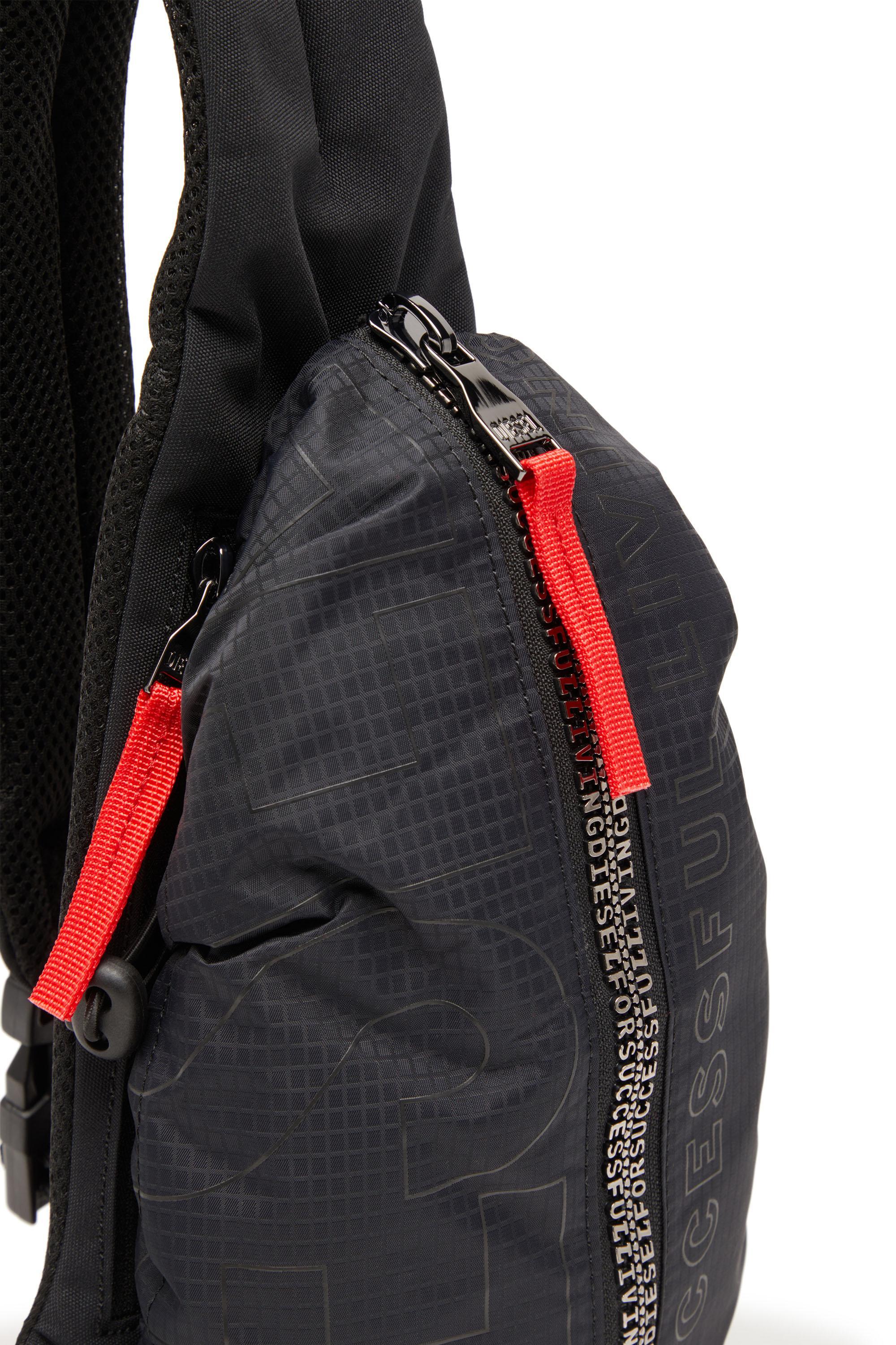 ZIP-D CROSSBODY X Product Image