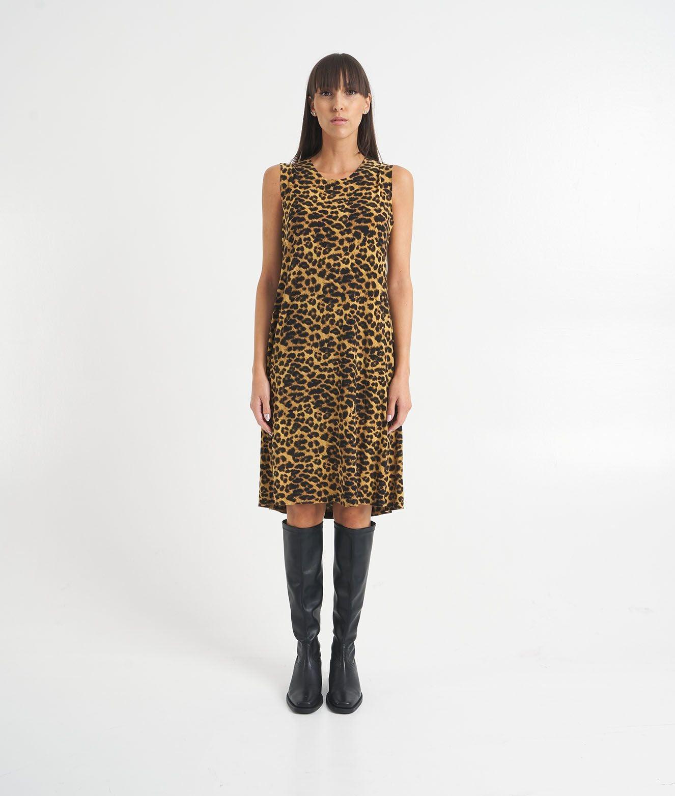 Swing dress with leoprint Product Image