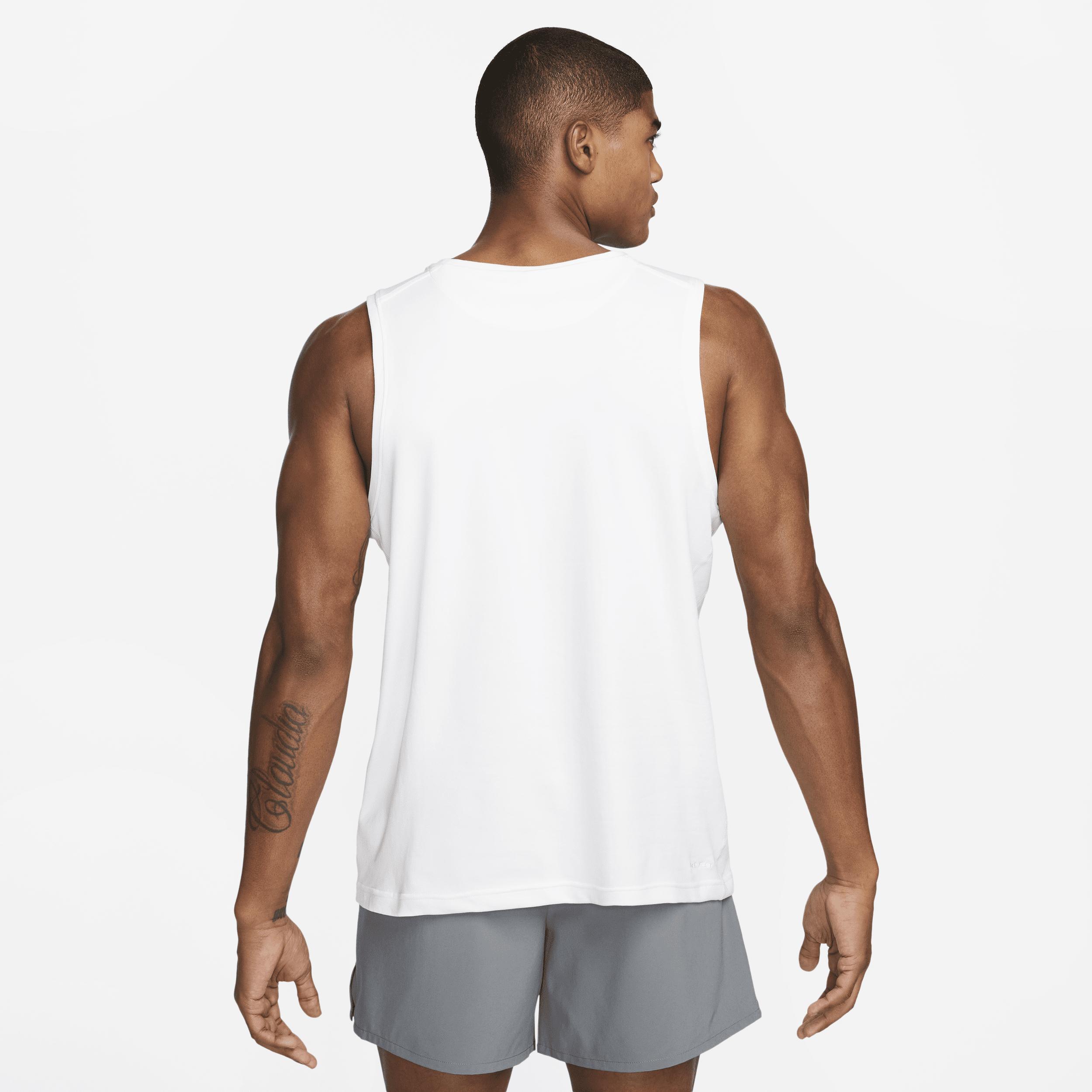 Nike Men's Primary Dri-FIT Versatile Tank Top Product Image