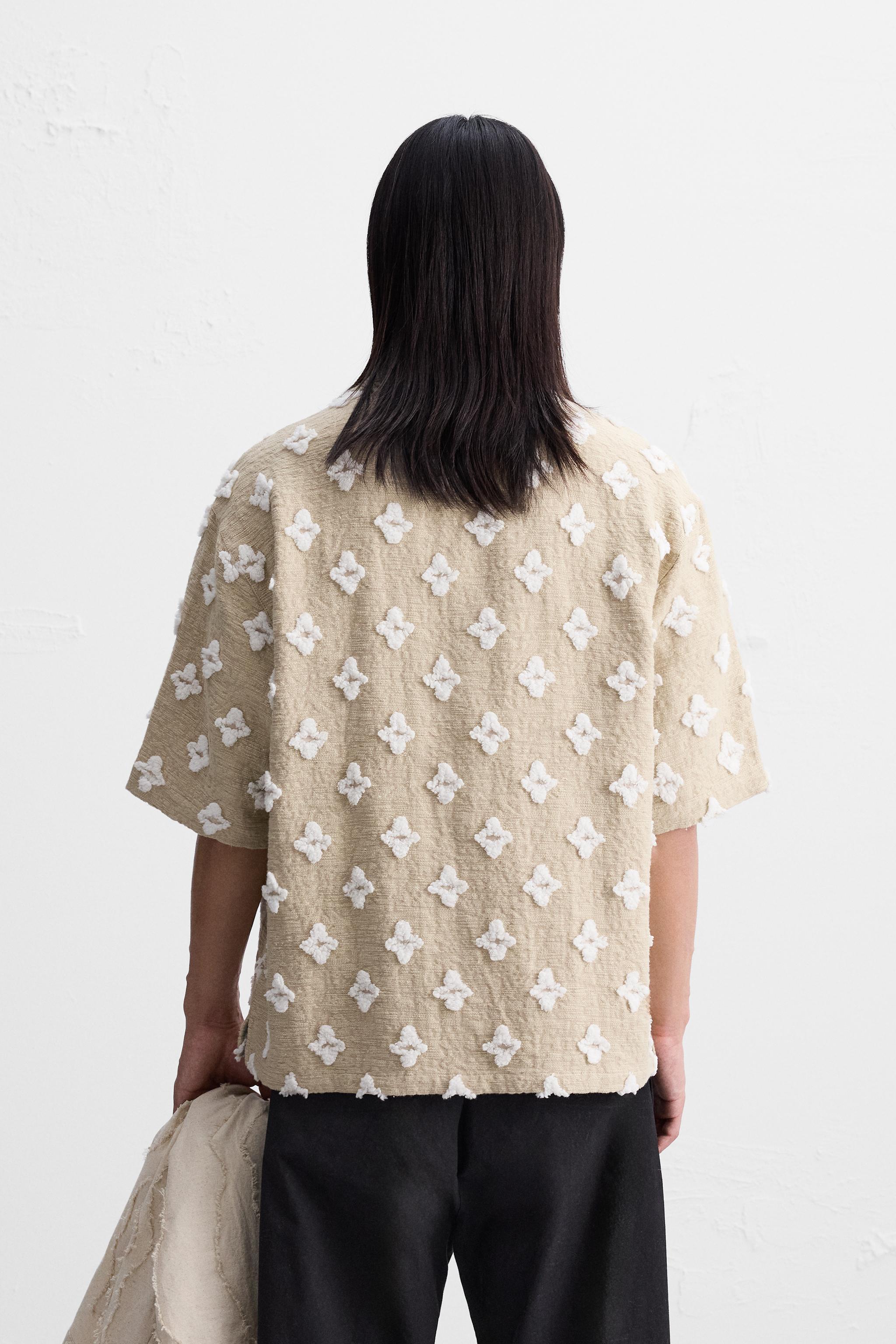 GEOMETRIC JACQUARD SHIRT Product Image