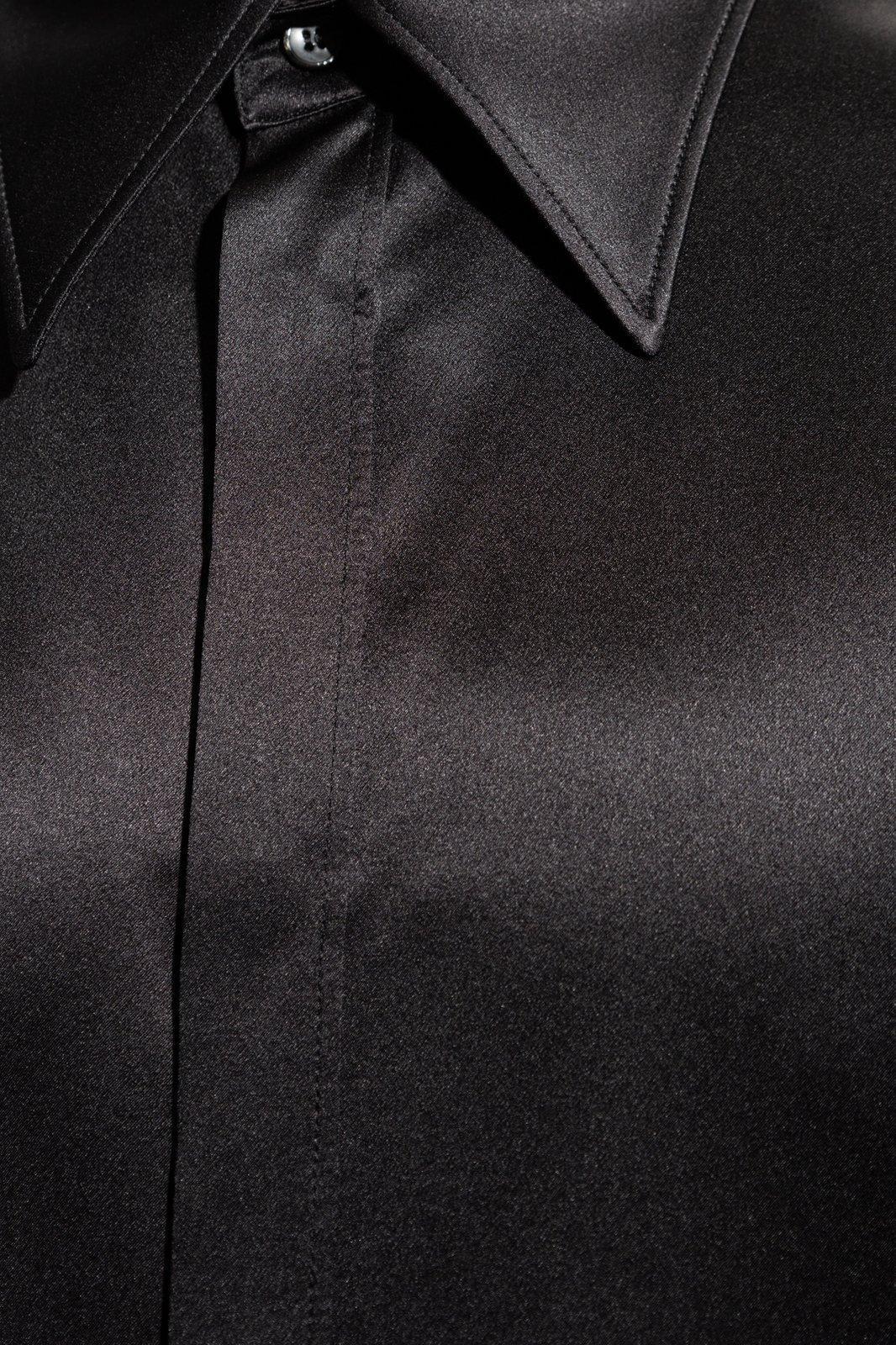 Long-sleeved Shirt In Black Product Image