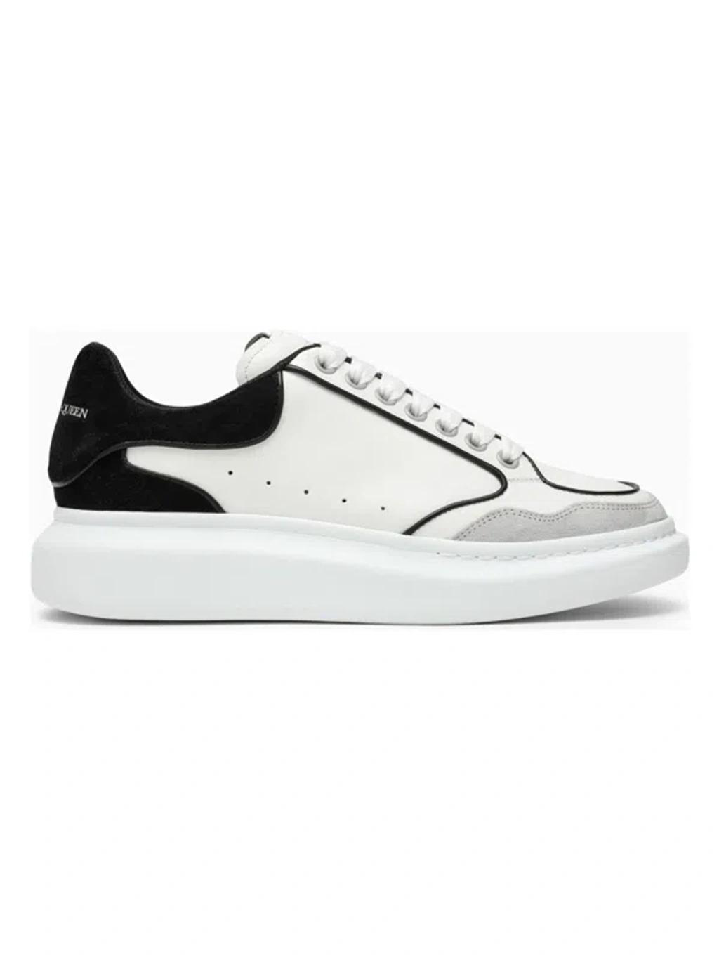 Men's Oversized Sneakers In White Product Image