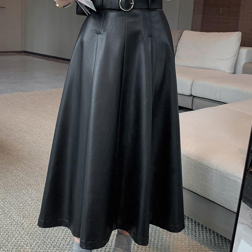 Plus Size High Rise Plain Inverted Pleated Faux Leather Maxi A-Line Skirt Product Image