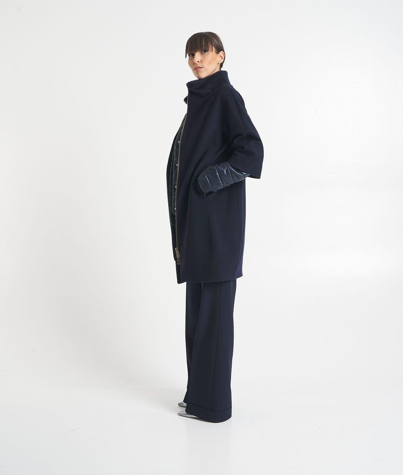 Cappotto in lana vergine Female Product Image