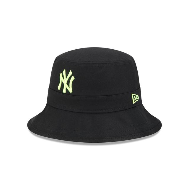 New York Yankees Hi Vis Doodle Bucket Hat Male Product Image