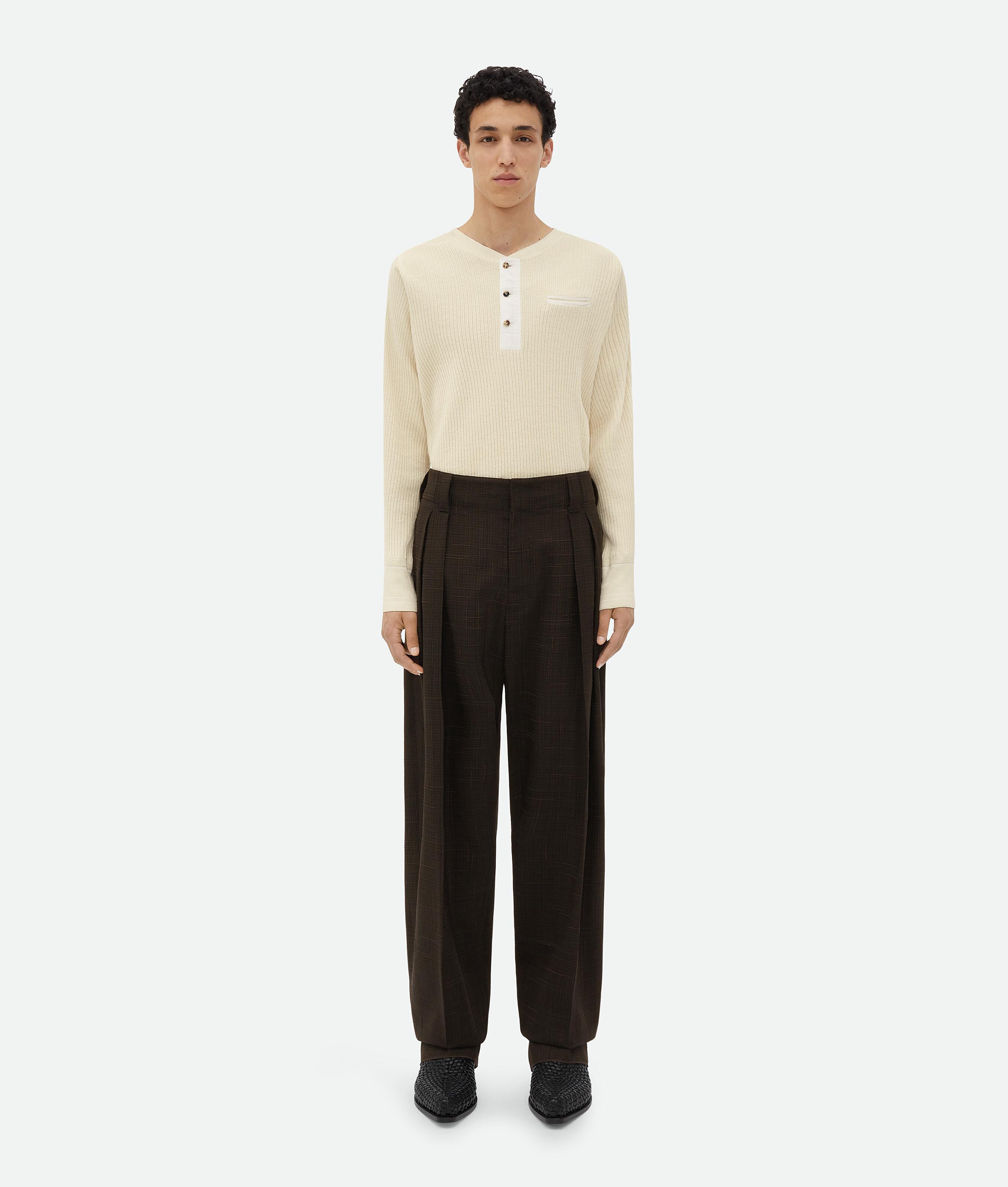 Men's Viscose And Silk Criss-Cross Pleated Pants in Fondant / Black melange Product Image